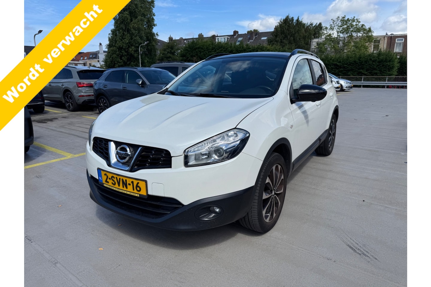 Nissan Qashqai - 1.6 360 1.6 360, Panoramadak! Camera! Nwe APK! VERWACHT!! - AutoWereld.nl
