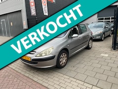 Peugeot 307 - 1.6-16V XT Trekhaak Airco NAP APK