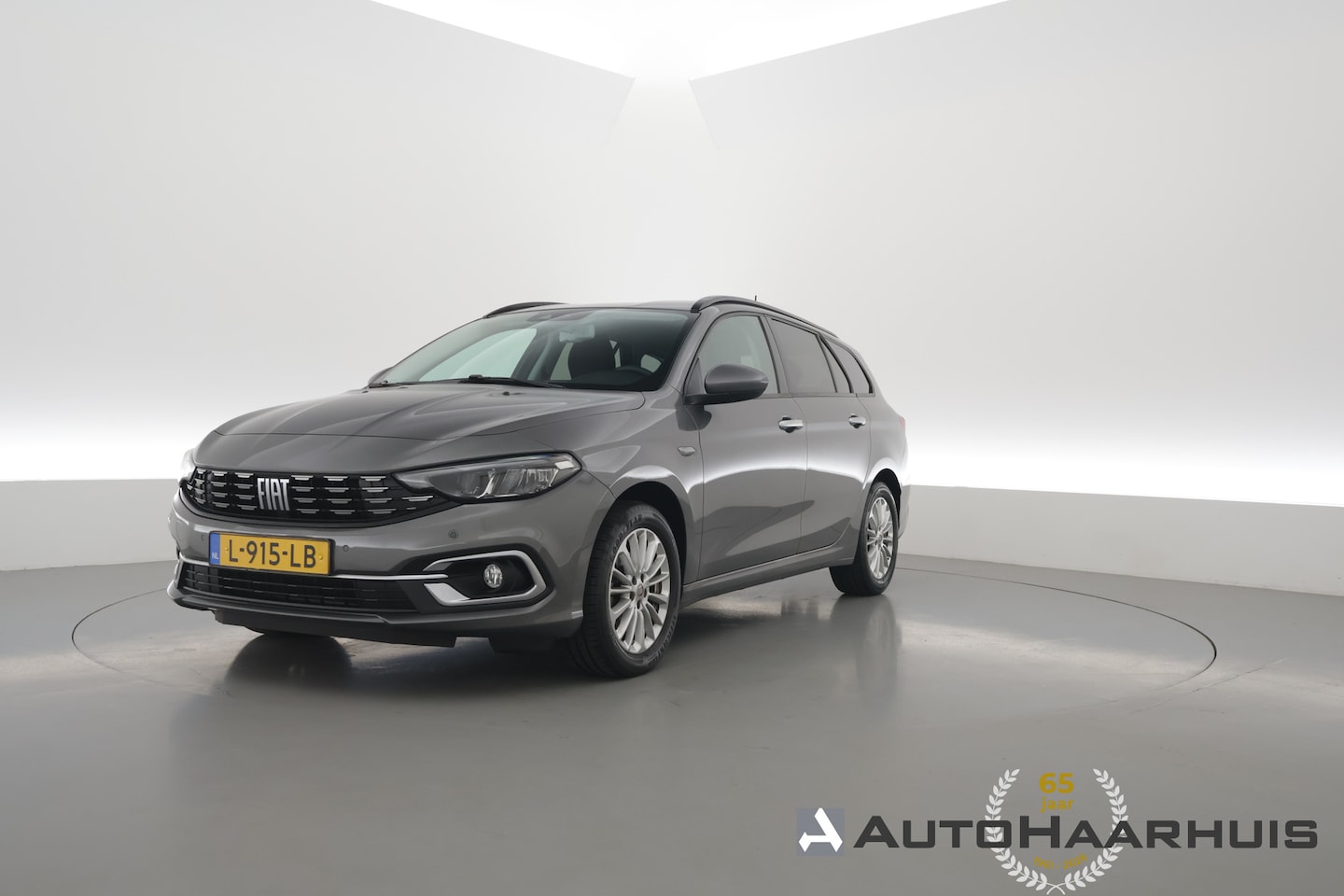 Fiat Tipo Stationwagon - 1.0 Life | Cruise Contr. | Trekhaak | Camera | Keyless | DAB | LED | - AutoWereld.nl