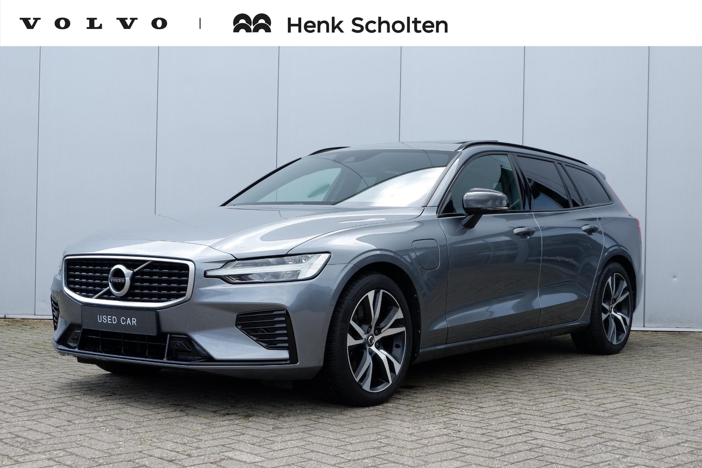 Volvo V60 - T8 Twin Engine AWD R-Design | Trekhaak | Geventileerde Comfortstoelen | Parkeercamera | Ha - AutoWereld.nl