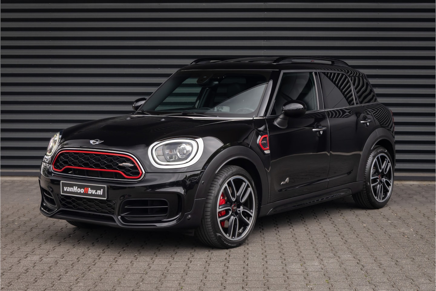 MINI Countryman - 2.0 John Cooper Works ALL4 Chili - AutoWereld.nl
