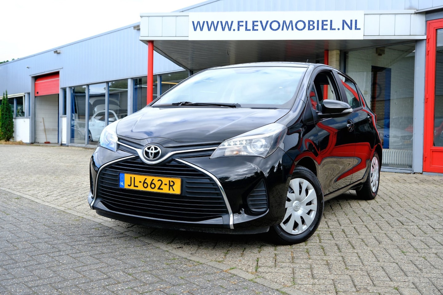 Toyota Yaris - 1.3 VVT-i Aspiration 5-drs Airco|Cam|Cruise - AutoWereld.nl