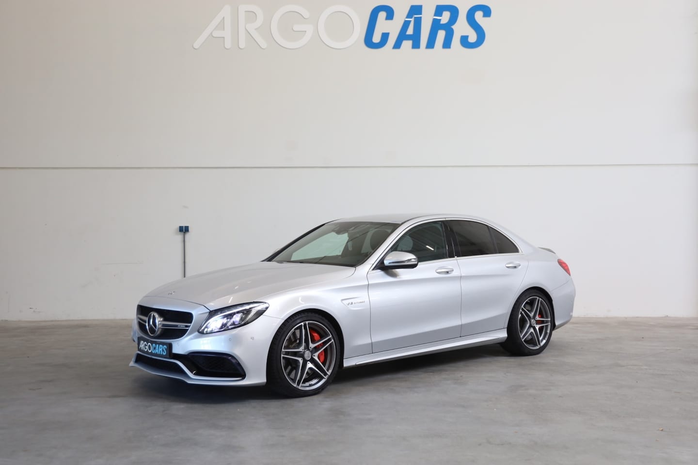 Mercedes-Benz C-klasse - AMG 63 S C63s AMG 510PK BURMEISTER SFEERVERL CAMERA DISTANCE BLIS VOLLE AUTO LEASE V/A € 2 - AutoWereld.nl