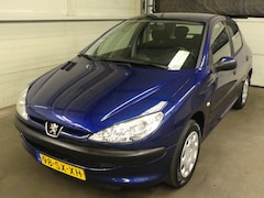Peugeot 206 - 1.4 One-line - Mooie Auto - Weinig Km Nap
