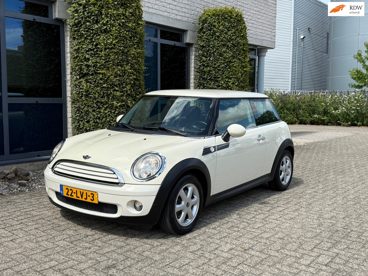 MINI 3-Deurs - 1.6 One MINIMALIST Business Line |Nieuwe APK| - AutoWereld.nl
