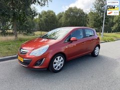 Opel Corsa - 1.2-16V Anniversary Edition met maar 80681 dkm op teller
