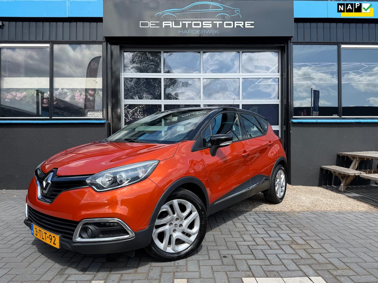 Renault Captur - 0.9 TCe Dynamique Navi Cruise Airco Led 2e Eig Zeer Nette Auto !!! - AutoWereld.nl