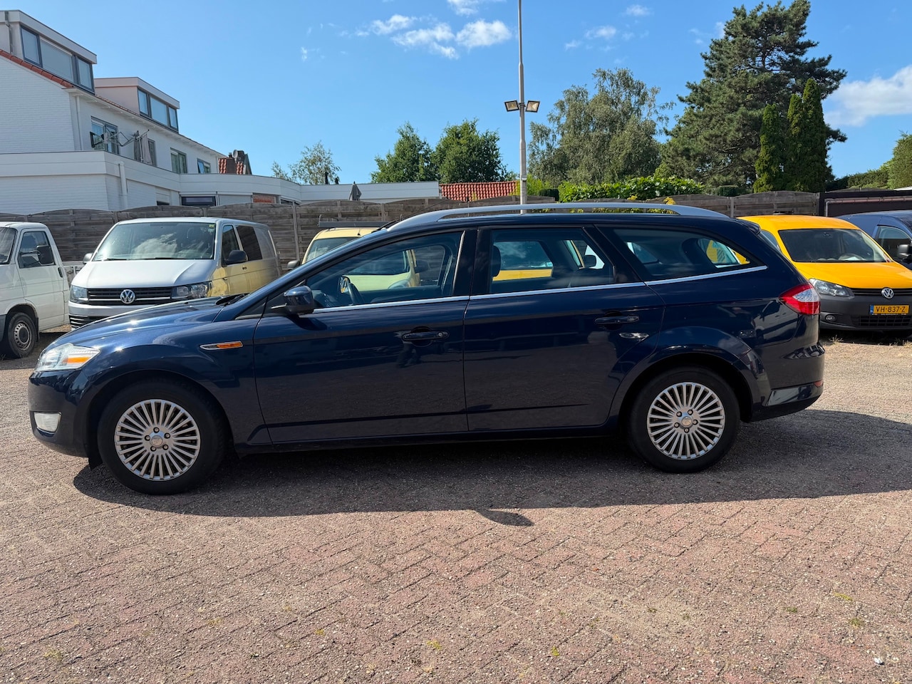 Ford Mondeo Wagon - 2.0-16V,107kw/145pk,Titanium,7-2009 - AutoWereld.nl