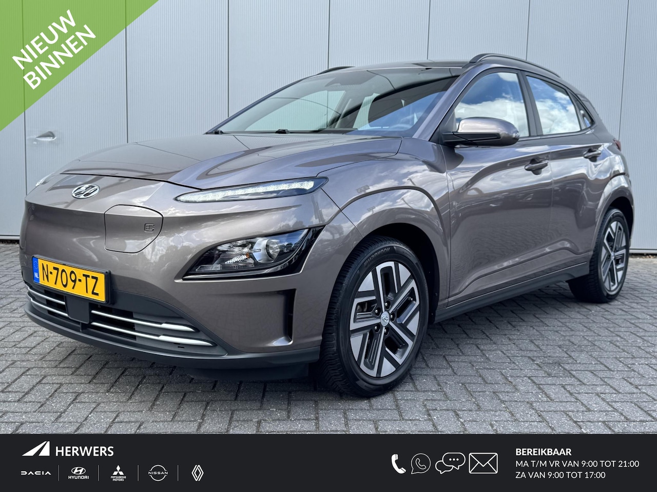 Hyundai Kona Electric - EV Comfort 64 kWh / Warmtepomp / SOH 100% / Navigatie / Krell audio / All season banden / - AutoWereld.nl