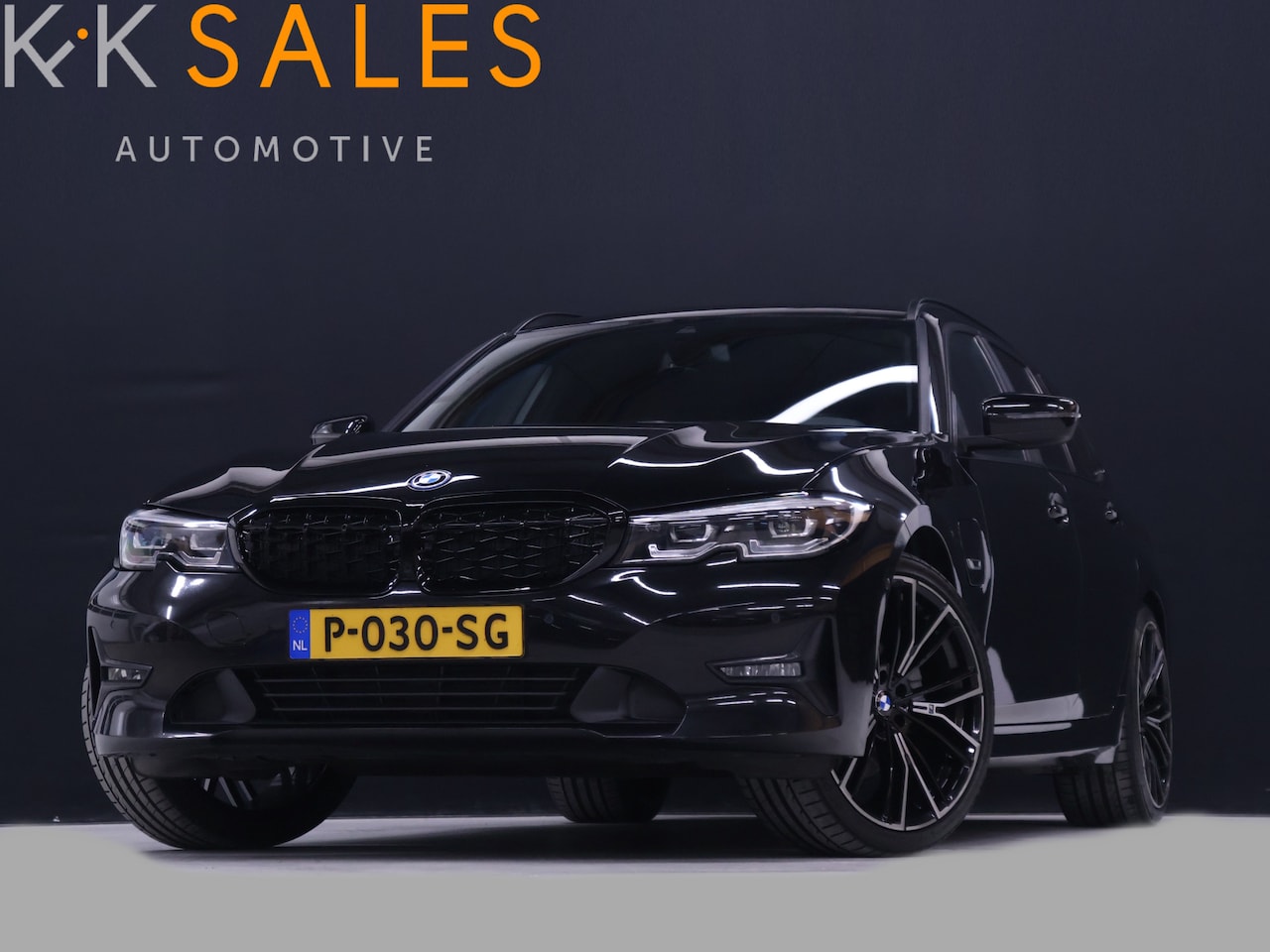 BMW 3-serie Touring - 320e Business Edition Sport Plus [APPLE CARPLAY, ANDROID, TREKHAAK, STOELVERWARMING, CRUIS - AutoWereld.nl