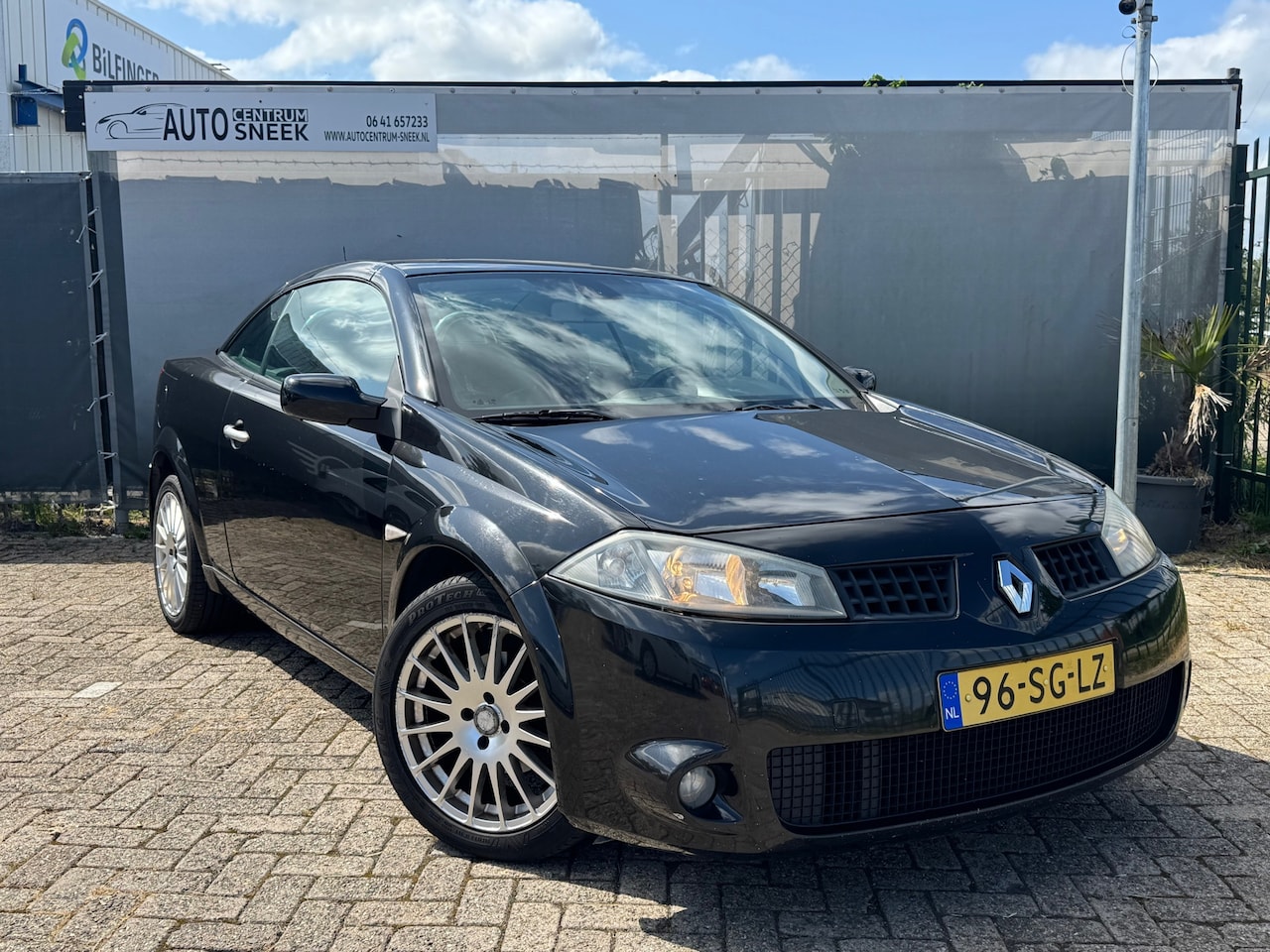 Renault Mégane coupé cabriolet - 2.0-16V T - NWE APK - Airco - Cruise - AutoWereld.nl