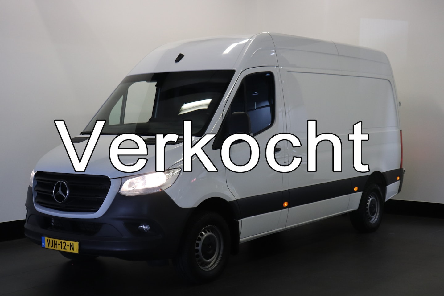 Mercedes-Benz Sprinter - 315 CDI Automaat L2H2 EURO 6 - A/C climate - Cruise - Camera - € 20.950,- Excl. - AutoWereld.nl