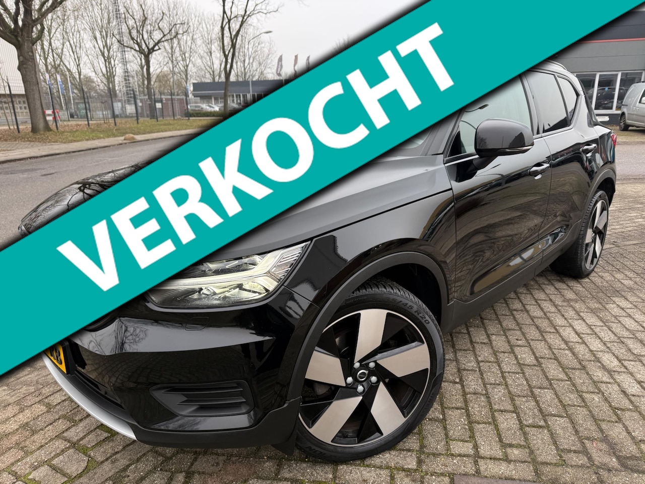 Volvo XC40 - 2.0 T4 190PK INSCRIPTION AUTOMAAT 20-INCH NAVI LUXE NAP CARPLAY - AutoWereld.nl