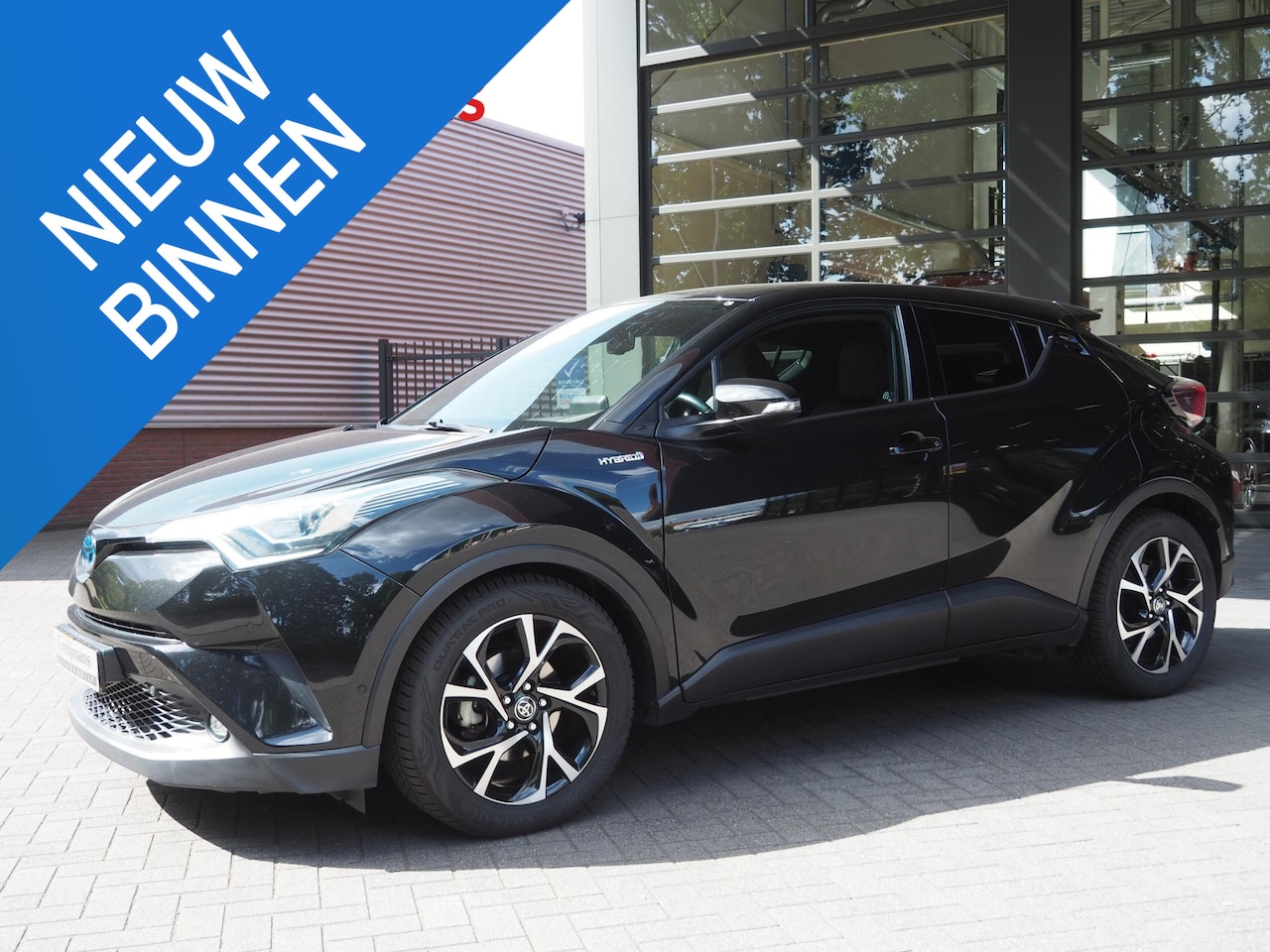 Toyota C-HR - 1.8 Hybrid Executive Stoel/stuurverwaring |Navigatie|Adap.Cruise controle - AutoWereld.nl
