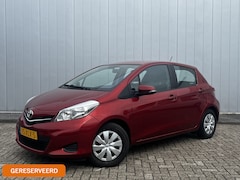 Toyota Yaris - 1.0 VVT-i Aspiration NL Auto Trekhaak Airco Camera Bluetooth