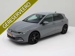 Volkswagen Golf - 1.5 eTSI Business+ 130pk / Aut. / Virtual Cockp. / 19 inch / Trekh