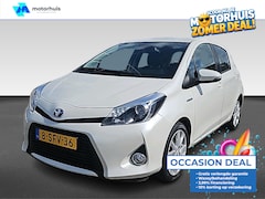 Toyota Yaris - 1.5 Full Hybrid Dynamic | Achteruitrijcamera | Bluetooth telefoonvoorbereiding | Cruise co