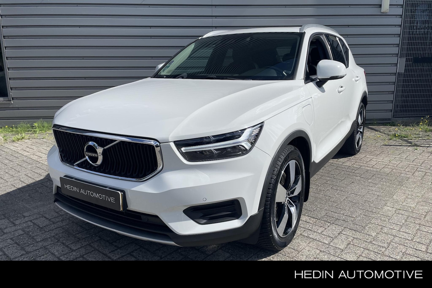 Volvo XC40 - 1.5 T5 Twin Engine Momentum Pro | Panoramadak | Trekhaak semi electrisch inklapbaar | Stoe - AutoWereld.nl