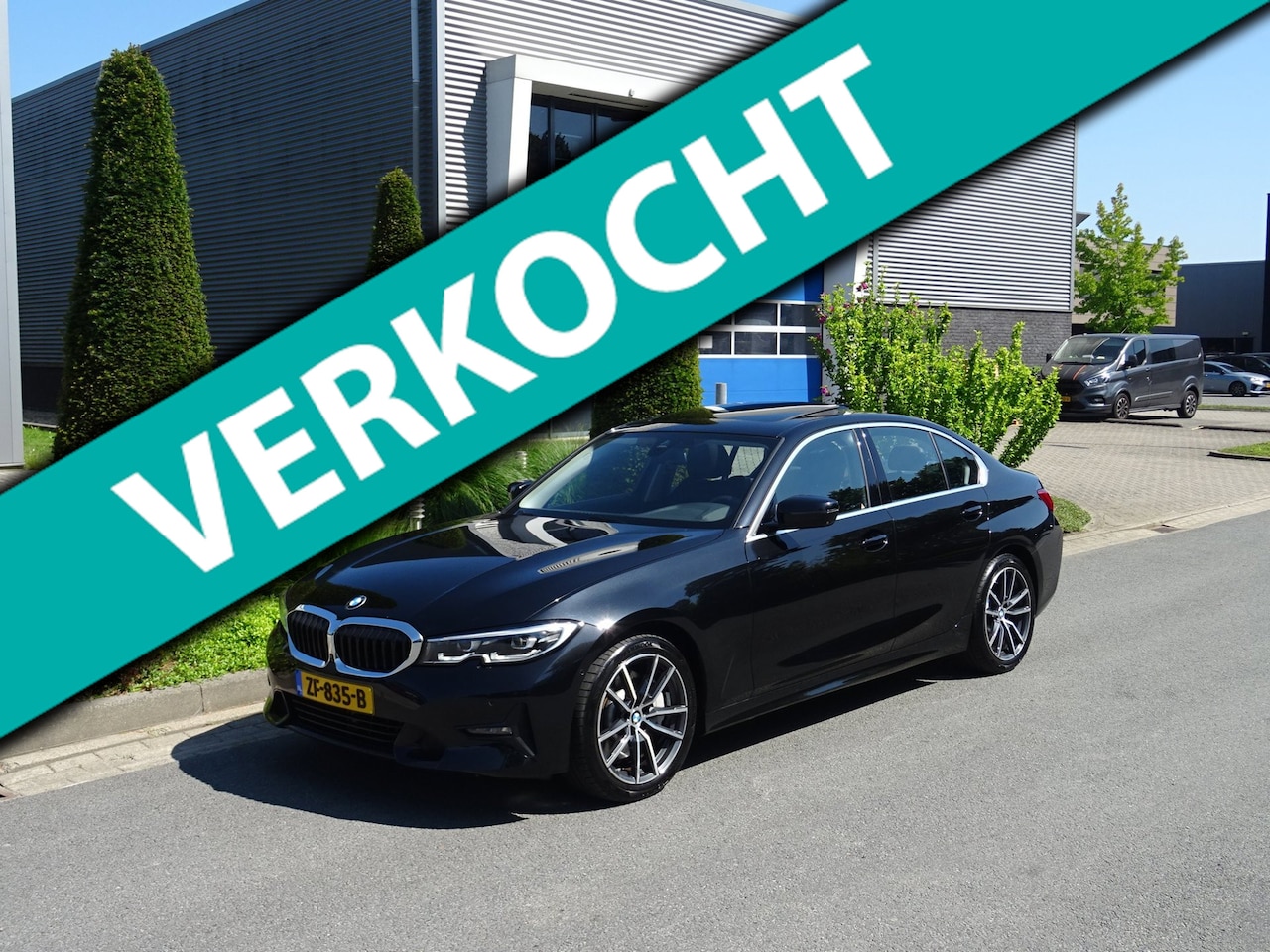BMW 3-serie - 330i High Executive Edition | Opendak | 360 Camera | 100% Onderhouden - AutoWereld.nl