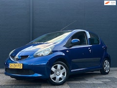 Toyota Aygo - 1.0-12V + | Elektrische ramen | Stuurbekrachtiging | Nieuwe APK