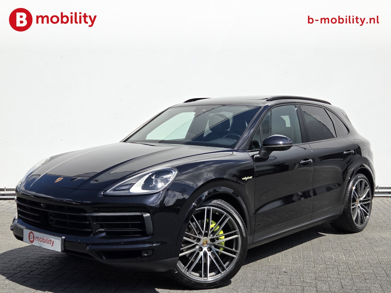 Porsche Cayenne - 3.0 E-Hybrid Sport Chrono Panoramadak Dealer Onderhouden! | Adaptive Cruise Control | LED - AutoWereld.nl
