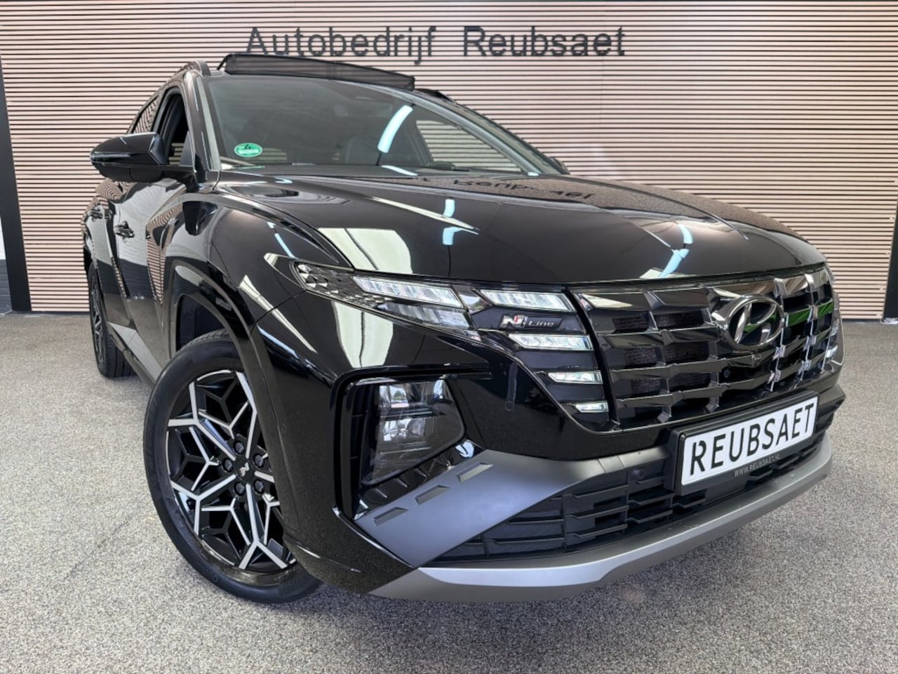 Hyundai Tucson - 1.6 T-GDI Phev N-Line Sky 4WD Panodak Memory Carplay Incl 12Mnd Garantie - AutoWereld.nl