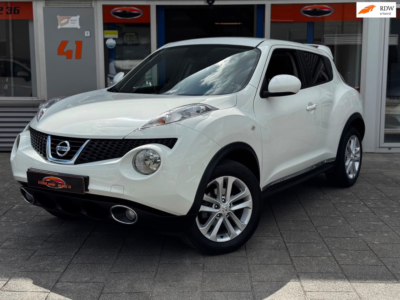 Nissan Juke - 1.6 Acenta Clima Cruise LM NL-Geleverd - AutoWereld.nl