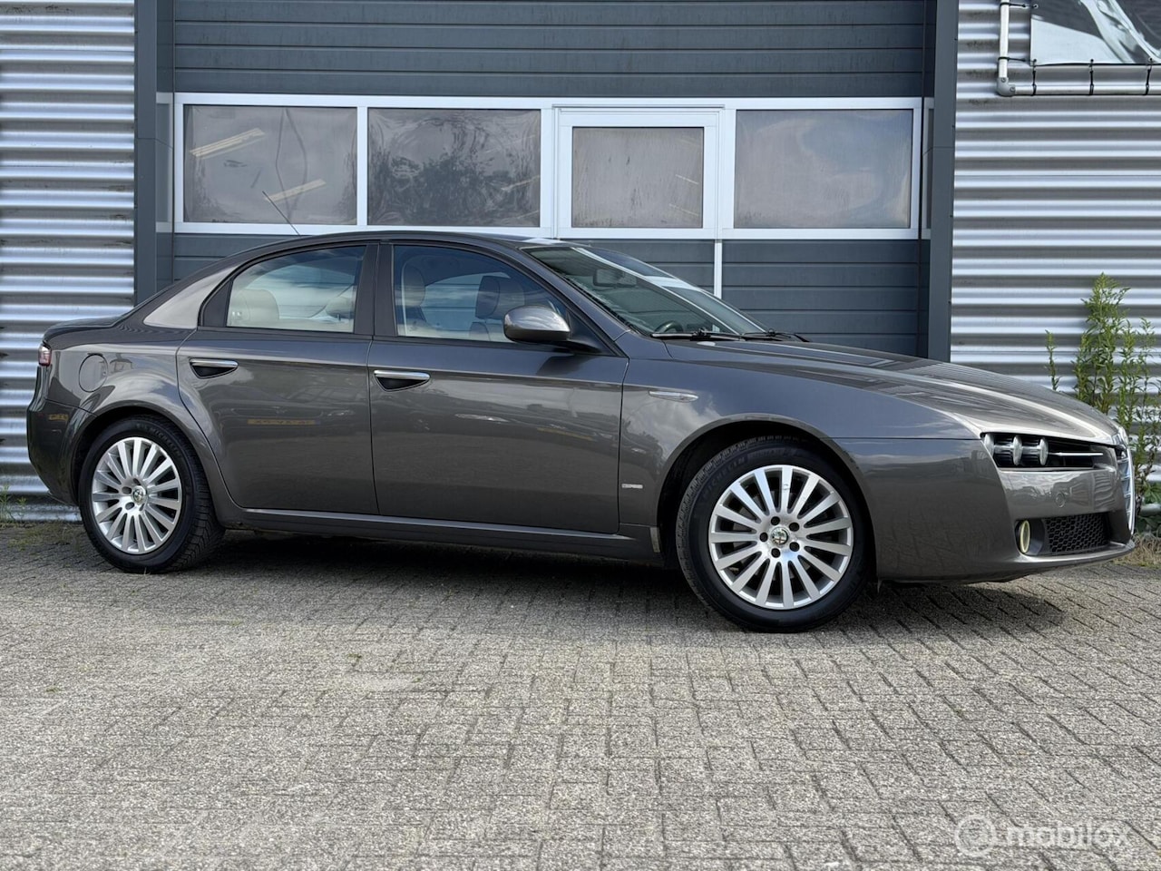 Alfa Romeo 159 - 1.8 140PK|Luxe|Créme Leer|APK t/m 08-2027| - AutoWereld.nl