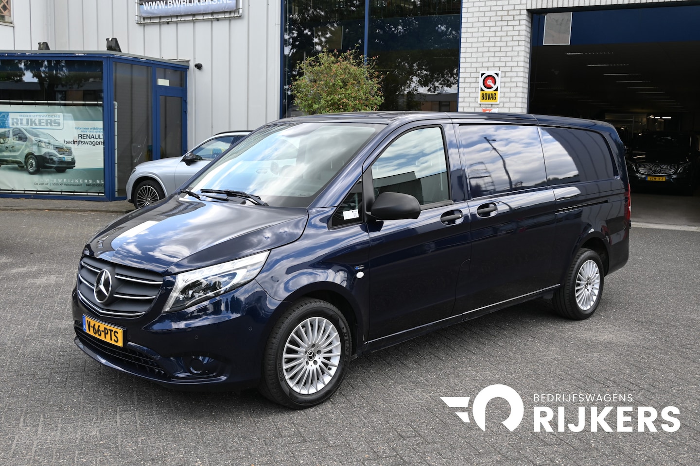 Mercedes-Benz Vito - 119 CDI L3 2 Schuifdeuren, LED, Distronic, Standkachel, Camera - AutoWereld.nl