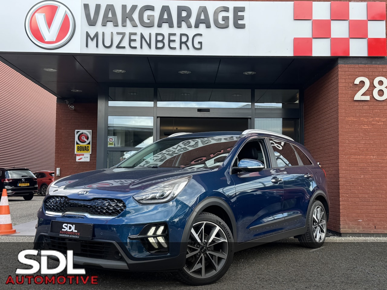 Kia Niro - 1.6 GDi Hybrid ExecutiveLine // JBL PREMIUM AUDIO // NAVI // VIRTUAL COCKPIT // CAMERA // - AutoWereld.nl
