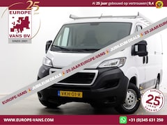 Peugeot Boxer - 335 2.2 BlueHDi 140pk L2H1 Premium Airco/Navi/2x Schuifdeur 04-2021