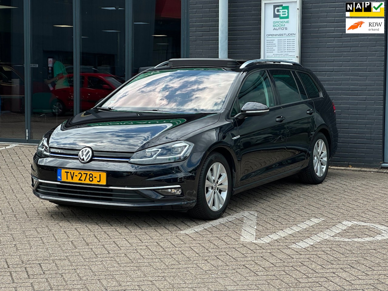 Volkswagen Golf Variant - 1.5 TSI Comfortline Business/2E EIG/PANO-DAK/CARPLAY/NL-AUTO NAP!! - AutoWereld.nl