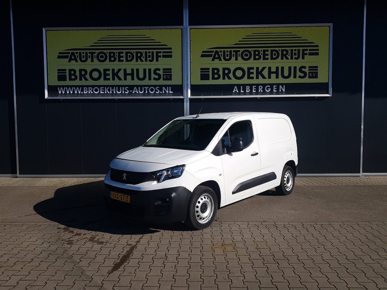 Peugeot Partner - 1.5 BlueHDI Premium 1.5 BlueHDI Premium - AutoWereld.nl