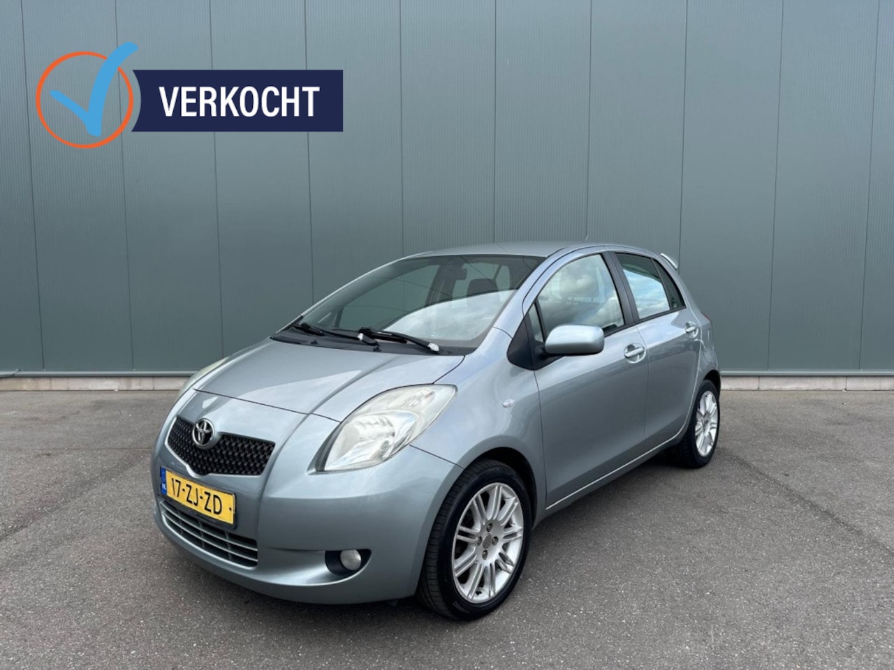 Toyota Yaris - 1.3 VVTi Sol AIRCO | NAP ! - AutoWereld.nl