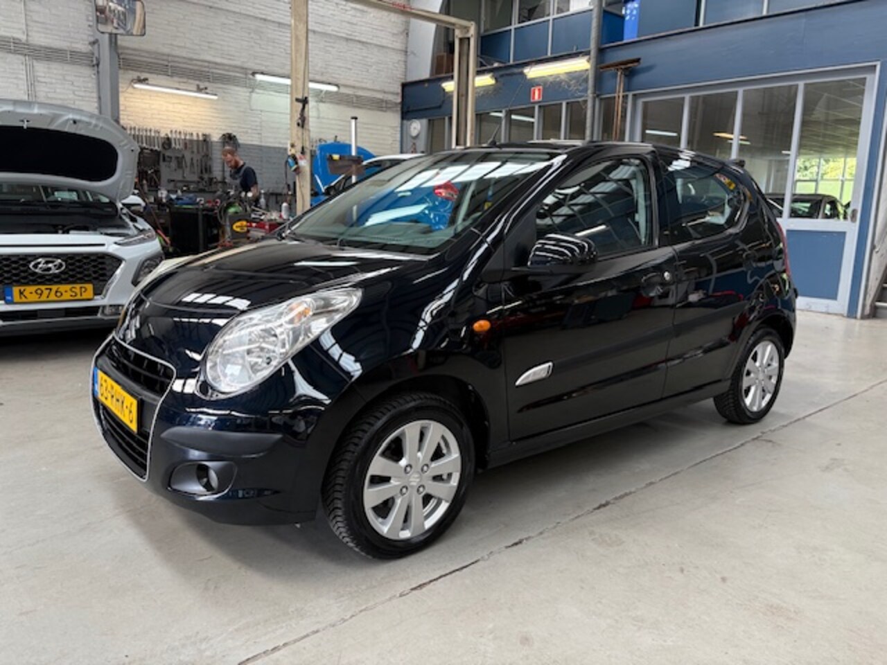 Suzuki Alto - 1.0 Exclusive 1.0 68pk Exclusive - AutoWereld.nl