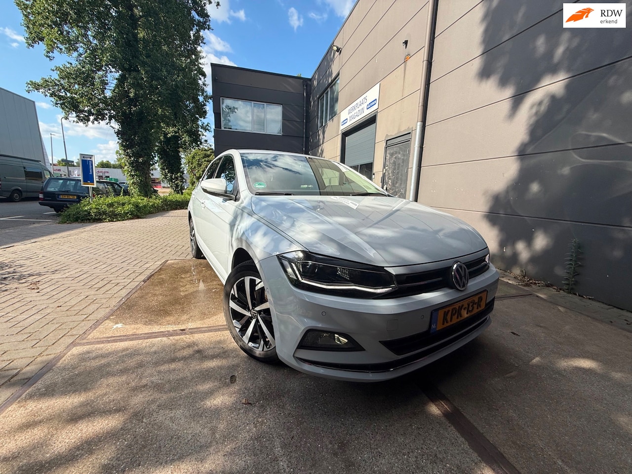 Volkswagen Polo - 1.0 TSI Beats Automaat/Achteruitrijcamera/Keyless - AutoWereld.nl