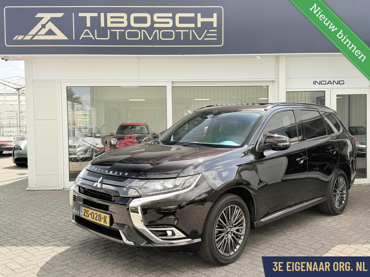Mitsubishi Outlander - 2.4 PHEV S 360gr Cam Leder Schuifdak - AutoWereld.nl