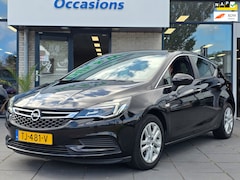 Opel Astra - 1.0 Business+ – NAP – Navigatie – Cruise – Airco – Parkeersensoren