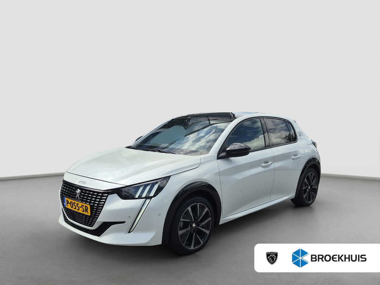 Peugeot 208 - 1.2 PureTech GT Pack Panoramadak | Stoelverwarming | Keyless | Full LED | Camera | Full ma - AutoWereld.nl