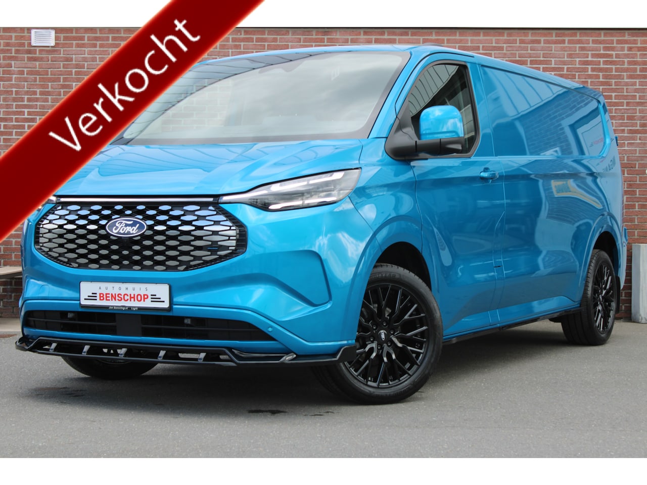 Ford E-Transit Cust. - 340 L2H1 218PK Limited 65 kWh |MATRIX-LED|B&O|360-CAMERA|19-INCH| - AutoWereld.nl