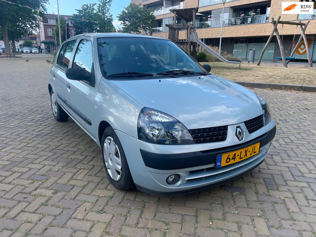 Renault Clio - 1.2-16V Dynamique 1.2-16V Dynamique, 5drs, Airco, Elektr ramen, Radio CD, Geen import, Mooie kmstand! - AutoWereld.nl