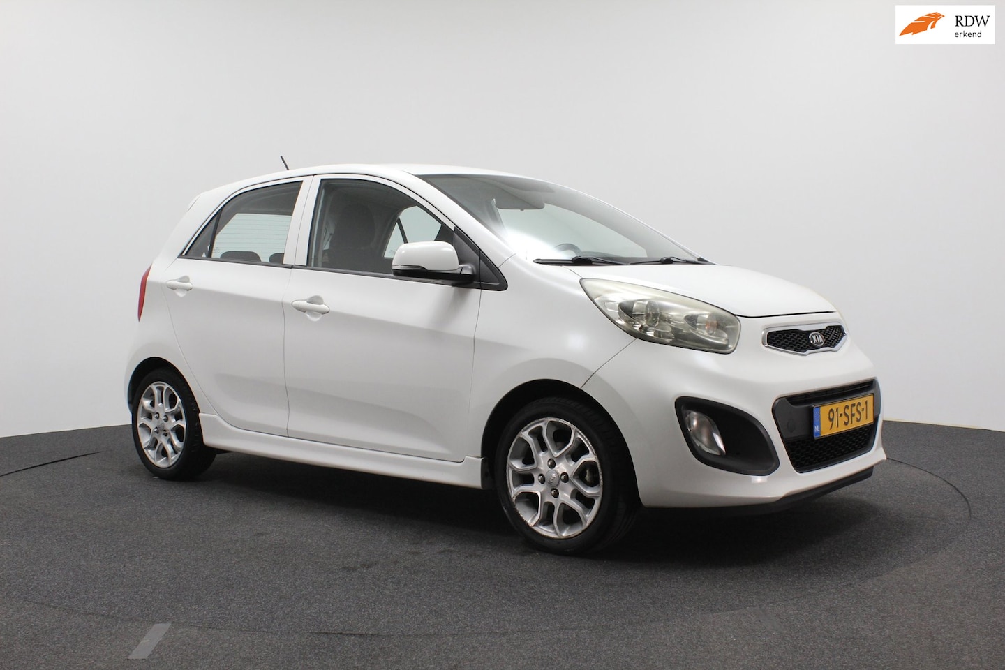 Kia Picanto - 1.2 CVVT Comfort Pack | Airco | Sportpakket | Elektrische ramen rondom - AutoWereld.nl