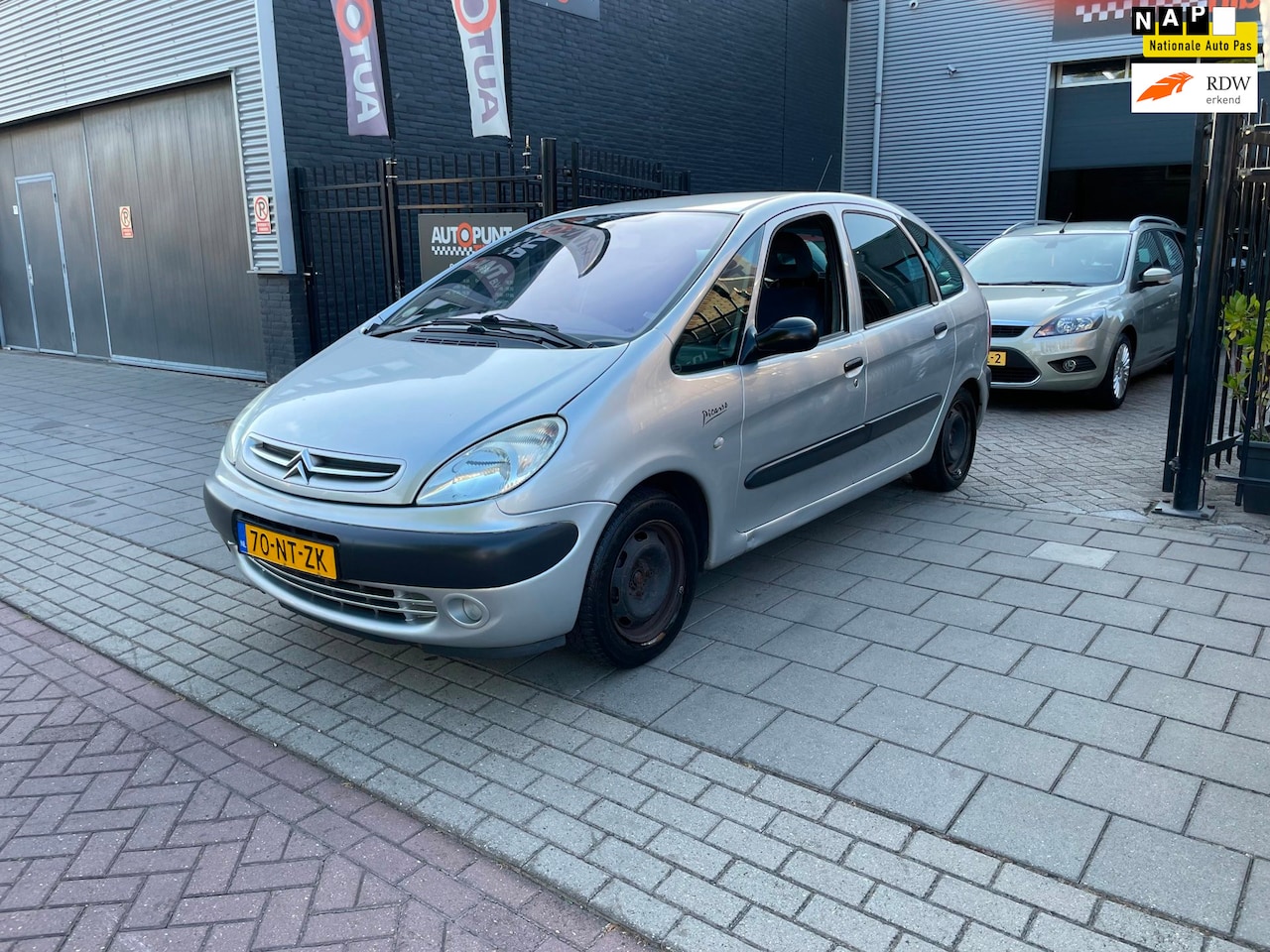 Citroën Xsara Picasso - 1.8i-16V Différence 2e Eigenaar! Trekhaak Airco NAP APK - AutoWereld.nl