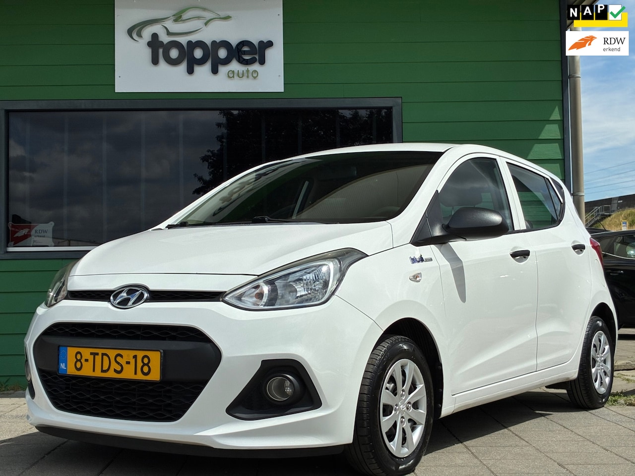 Hyundai i10 - 1.0i i-Motion|2e Eigenaar|Auto Airco|Nieuwe APK|NAP| - AutoWereld.nl