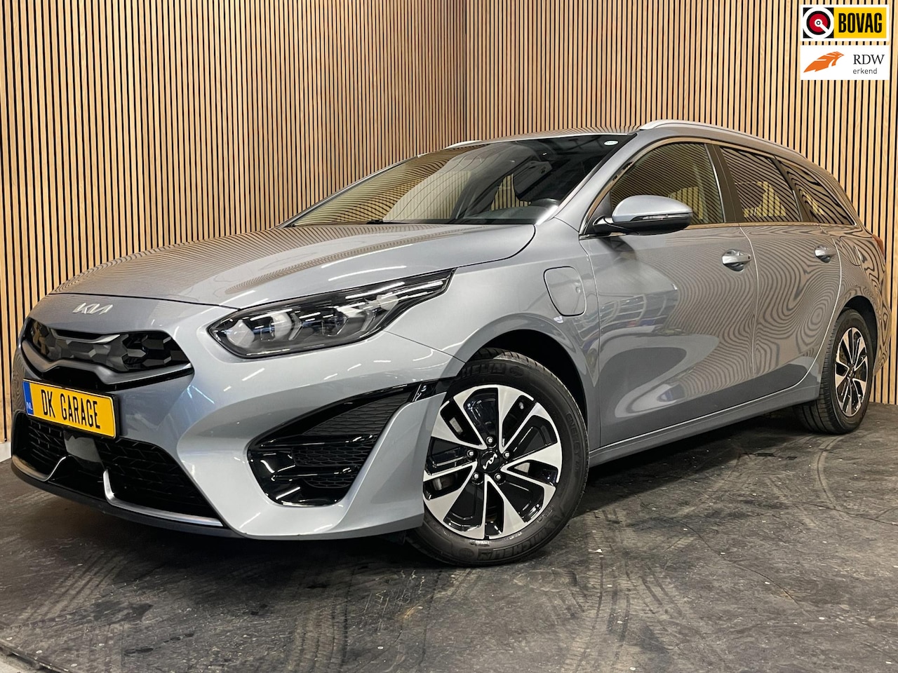 Kia Cee'd Sportswagon - Ceed 1.6 GDI PHEV DynamicLine|AUTOMAAT|ACC|ANDROID,CARPLAY|STOEL+STUURVERW|CAMERA|CRUISE+C - AutoWereld.nl