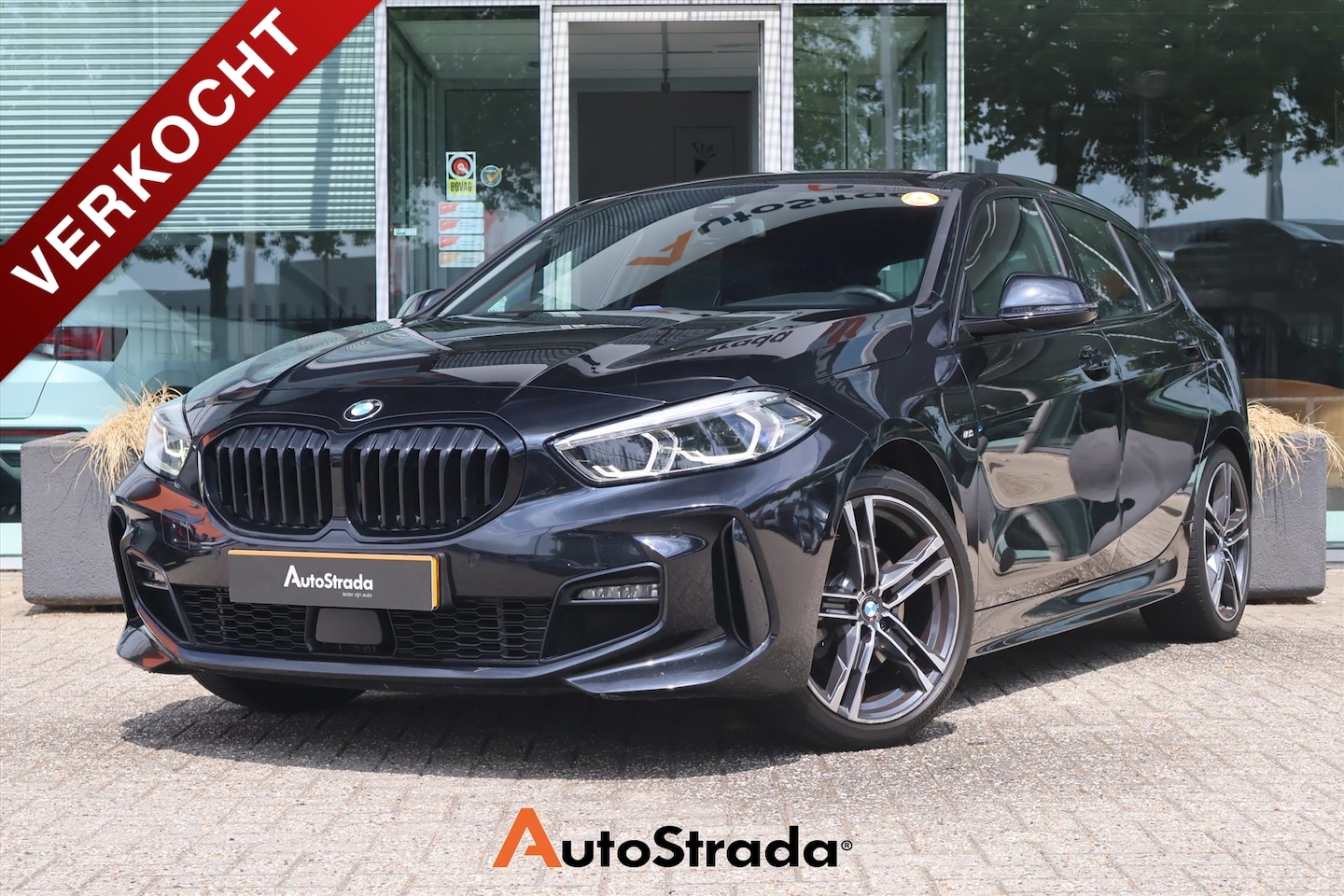 BMW 1-serie - (f40) 118i M-Sport 136pk | Virtual | Navigatie | Cruise | Climate | LED | Sfeer | Carplay - AutoWereld.nl