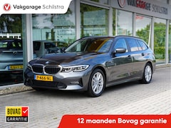 BMW 3-serie Touring - 320e Business Edition | Stoelverwarming | Draadloze telefoonoplader | Apple Carplay/Androi