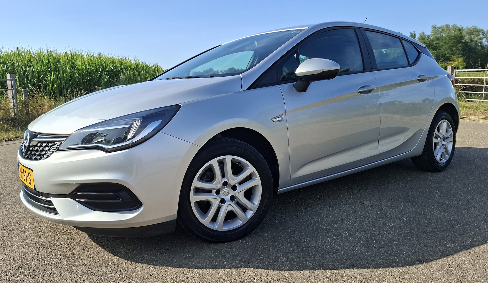 Opel Astra - 1.2 Edition In nieuwstaat! - AutoWereld.nl
