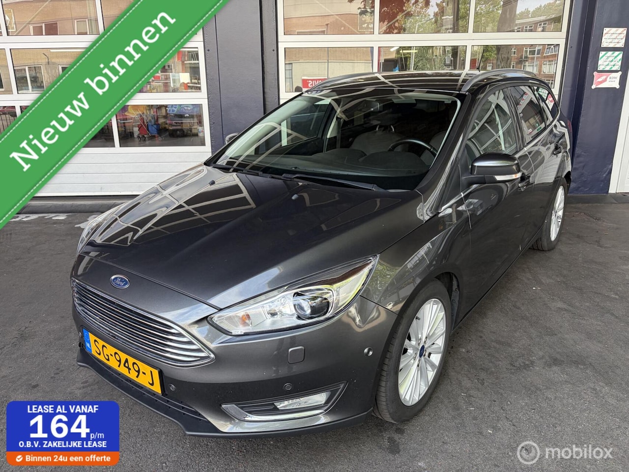 Ford Focus Wagon - 1.5 Titanium – 2018 | Trekhaak | Navigatie | LM Velgen | Gereviseerde Motor | 6 Maanden Ga - AutoWereld.nl