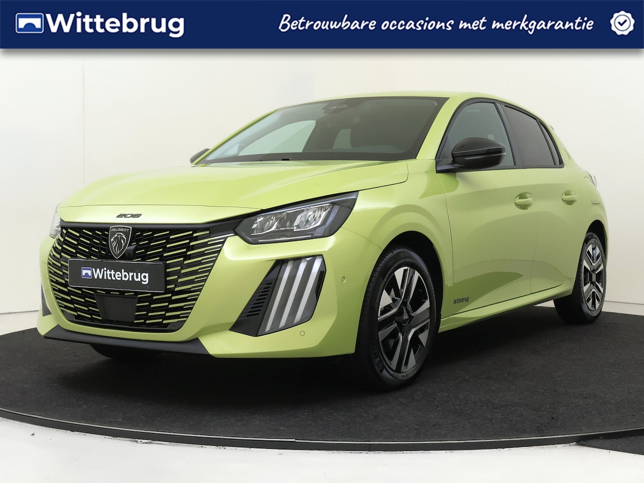Peugeot 208 - 1.2 Hybrid 110 e-DCS6 Allure nrm demo | 360 Camera | Wireless Carplay | Navigatie | Climat - AutoWereld.nl